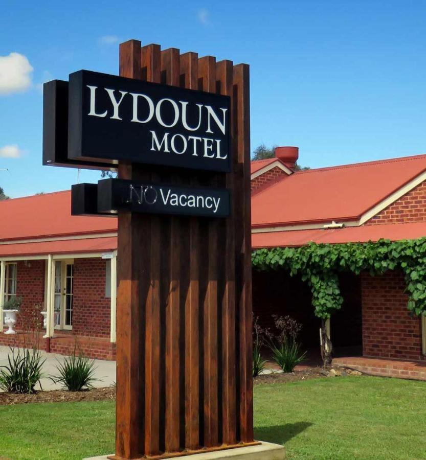 The Lydoun Motel Chiltern Exterior photo