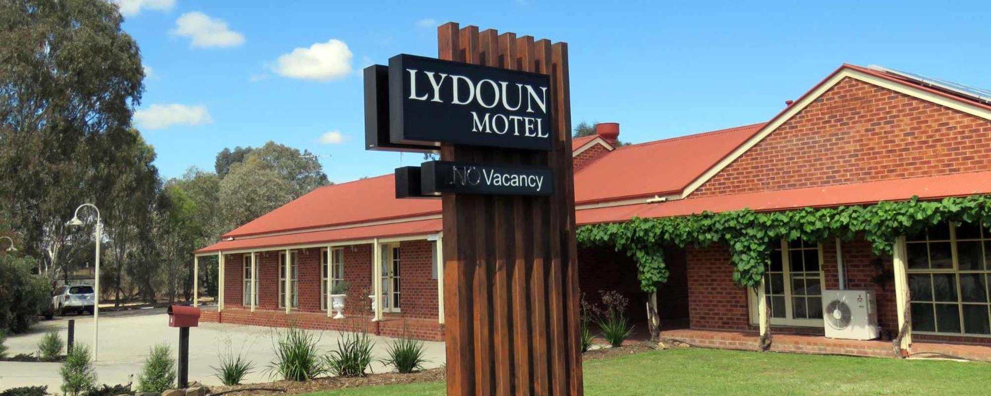 The Lydoun Motel Chiltern Exterior photo